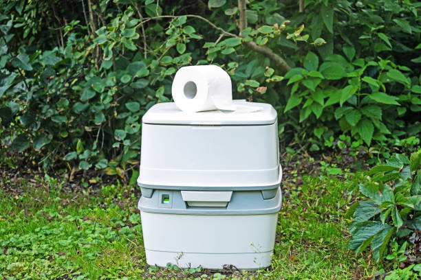 Best Emergency porta potty rental  in Dewitt, MI